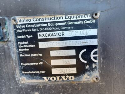 2013 Volvo EC250 EL Excavator - 11