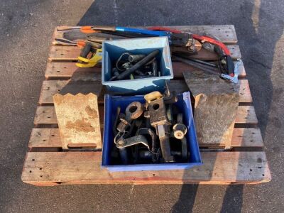 Selection of Towing Attachments, Saws & Bolt Croppers