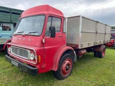 1968 Dodge 4x2 Dropside Alloy Body Tipper - 2