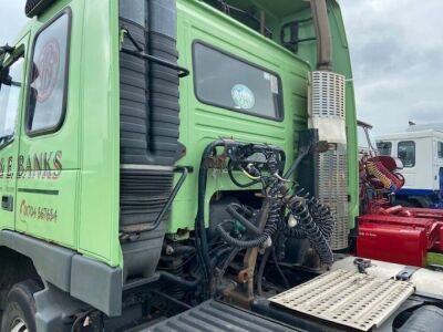 2004 Volvo FM12 460 4 x 2 Tractor Unit - 14