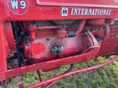 International W9 Tractor W9 Tractor - 9