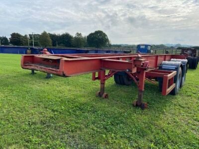 1977 Tasker Tandem Axle 20ft Skeletal Trailer 