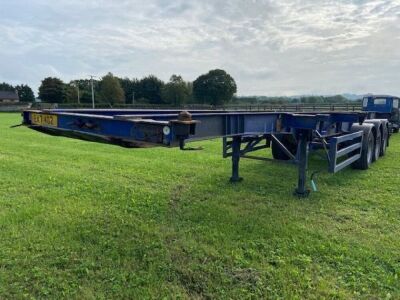 1988 Peak Triaxle 40ft Skeletal Trailer 