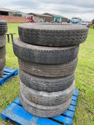 6x Various Tyres and 4 x Rims 