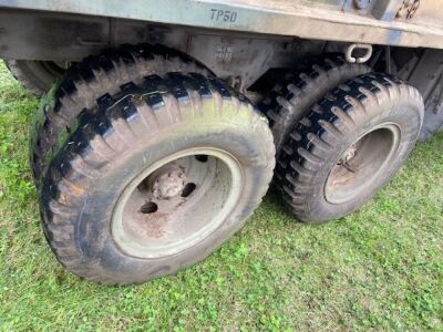 1959 International REO 6x6 Troop Carrier - 8