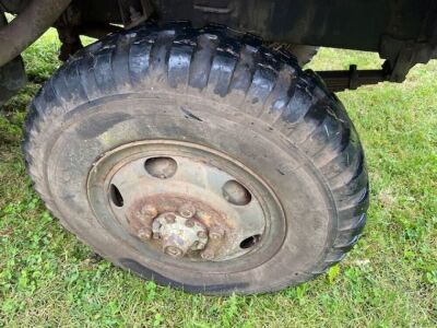 1959 International REO 6x6 Troop Carrier - 12