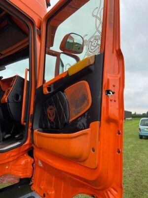 2004 Scania R580 6x2 Mid Lift V8 Tractor Unit  - 19