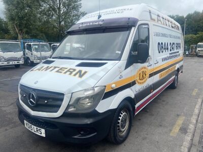 2015 Mercedes 313 CDI Sprinter LWB HR Van