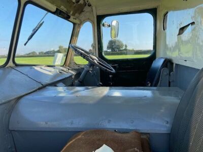 1955 Leyland Steer 6x2 Flat Bed Lorry  - 5