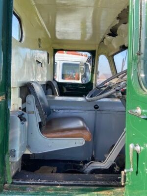 1955 Leyland Steer 6x2 Flat Bed Lorry  - 18