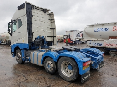 2016 Volvo FH540 Globetrotter XL 6x2 Mini Midlift Tractor Unit - 19