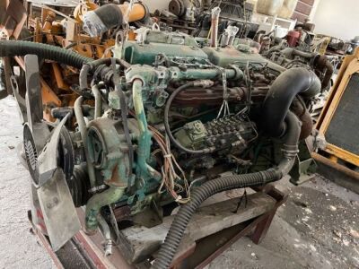 Volvo 6 Cyl Diesel Engine - 2