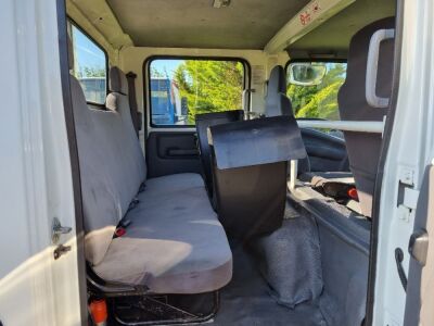 2013 Isuzu N75 190 Crew Cab Tilt & Slide - 6 Passenger - 10