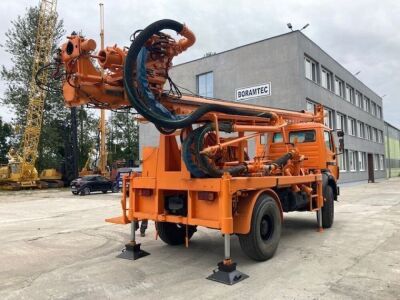 Mercedes 4x4 DB 2031 Water Drilling Rig - 3