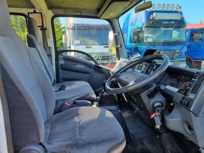 2013 Isuzu N75 190 4x2 Lo-Slider Tilt & Slide - 6 Passenger - 8