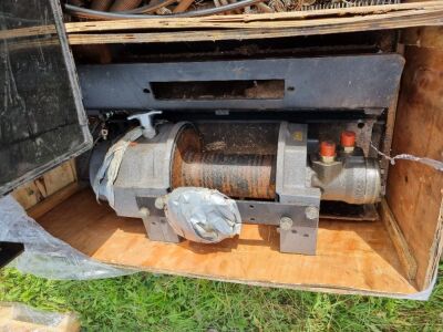 2 x Winches, Hydraulic Tank & Qty Misc Springs - 4