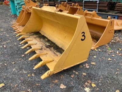 2700mm Wheeled Loader Bucket - 2