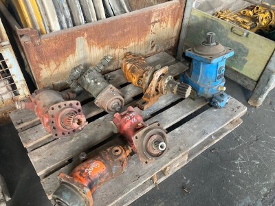 6 x Hydraulic Pumps