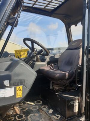 2015 Cat TH414 CGC Telehandler - 8