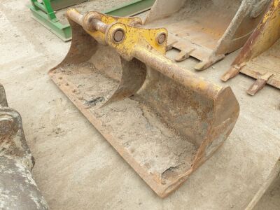 6ft Ditching Bucket 65mm Pins - 3