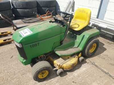 John Deere Ride On Mower