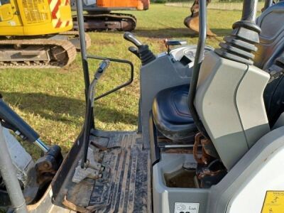 2017 Bobcat E17 Mini Digger - 11