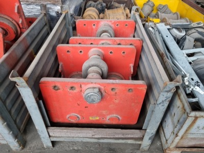 Qty of Roller Crane Parts