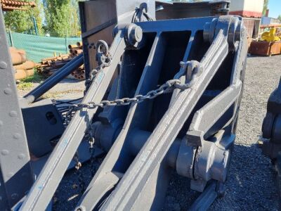 Cable Excavator Clam Shell Bucket  - 10