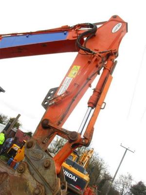 2010 Hitachi ZX210LC-3 Excavator - 22