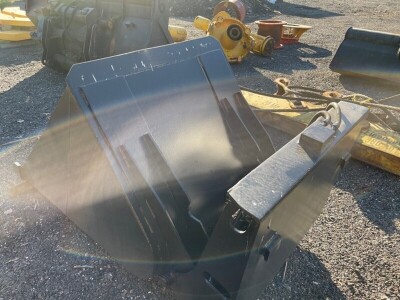 Hydraulic Tipping Bucket - 2