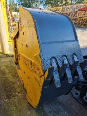 Cable Excavator Clam Shell Bucket - 3