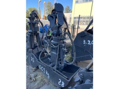 Rotating Clam Shell Bucket - 2