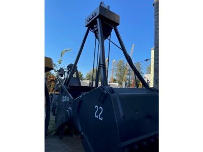 Cable Excavator Clam Shell Bucket - 2