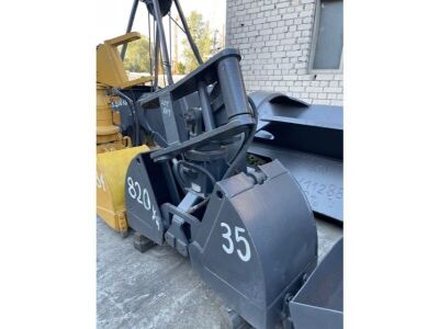 Rotating Clam Shell Bucket - 2