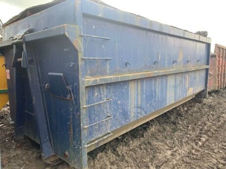 35yrd Big Hook Water Tank Bin 