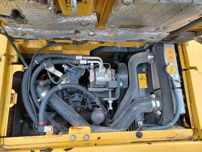 2017 Komatsu PC118MR-8 Excavator - 12