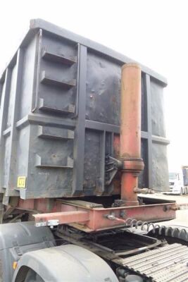 2003 United Triaxle Scrap Spec Tipping Trailer - 6