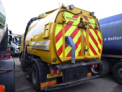 2005 Volvo FL180 4x2 Johnston Body Sweeper - 4