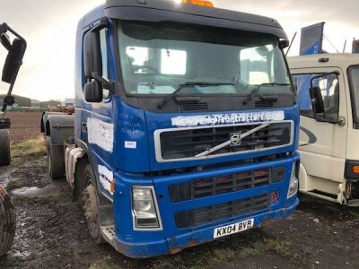 2004 Volvo FM 6x2 Rear Lift Hook Loader