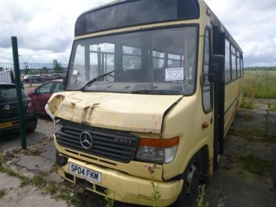 2004 Mercedes 814 32 Seat Minibus