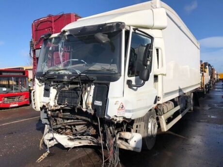 2013 DAF CF85 4x2 Fridge