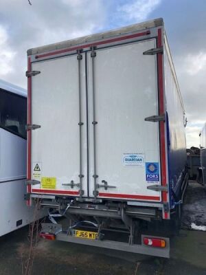 2015 DAF CF220 Euro 6 4x2 Curtainside Rigid - 2