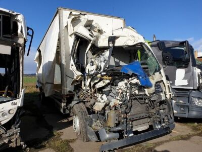 2013 Volvo 4x2 Curtainside Rigid