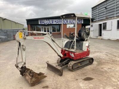 2018 Takeuchi TB215R Mini Digger