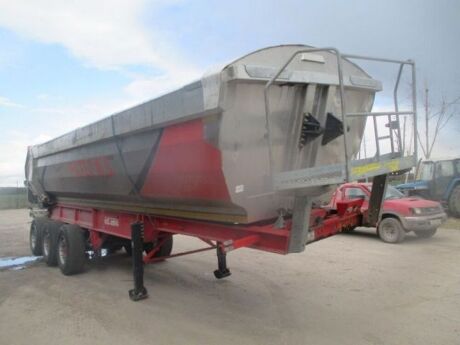 2013 Kelburg Triaxle Alloy Aggregate Tipping Trailer