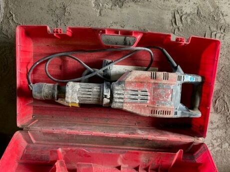 Hilti TE905 110v Breaker