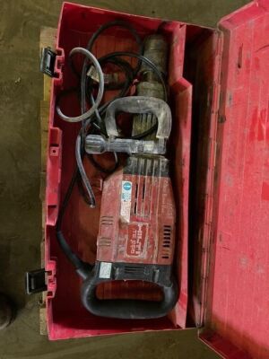 Hilti TE905 110v Breaker