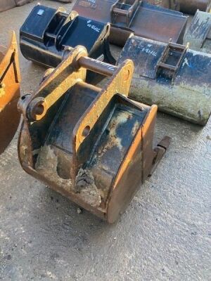 2ft Digging Bucket2ft Digging Bucket 50mm Pins - 6