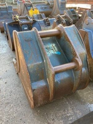 3ft Digging Bucket 80mm Pins  - 6