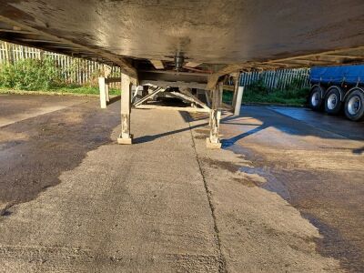 2005 Corus Triaxle Curtainside Trailer - 6